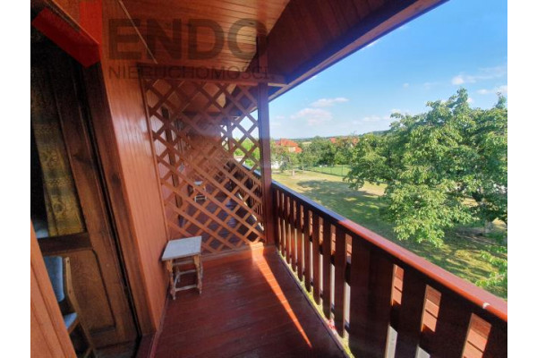 wrocławski, Sob&oacute;tka, Dom z dużym bud. garażowym, blisko rynku, Sob&oacute;tka