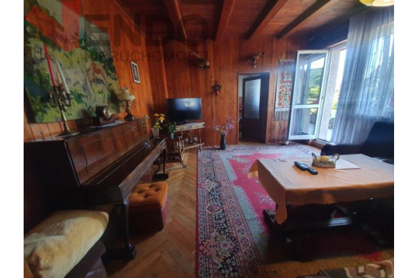 wrocławski, Sob&oacute;tka, Dom z dużym bud. garażowym, blisko rynku, Sob&oacute;tka