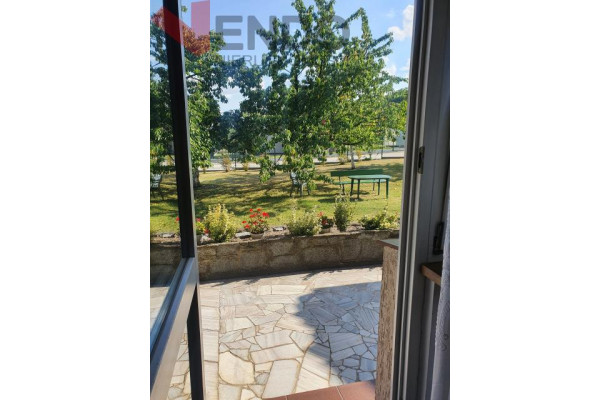 wrocławski, Sob&oacute;tka, Dom z dużym bud. garażowym, blisko rynku, Sob&oacute;tka