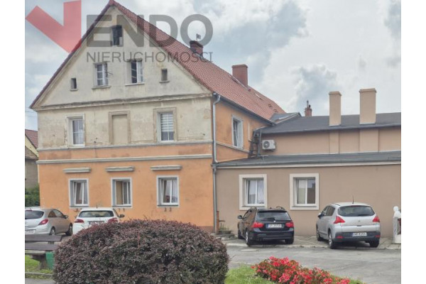 wrocławski, Sobótka, 4 pokoje/do adaptacji/można uzyskać 2 mieszkania