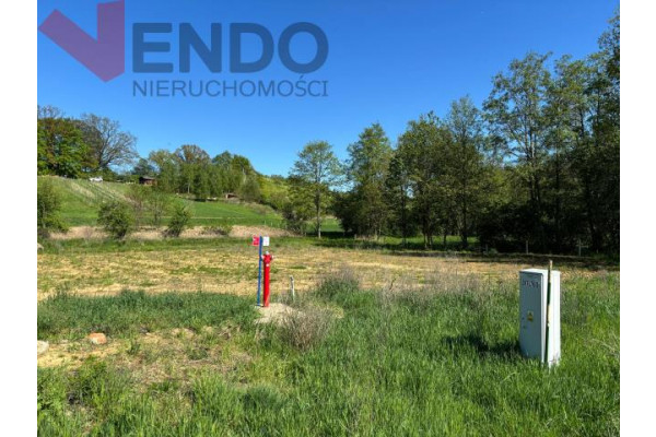 trzebnicki, Trzebnica, Świątniki, OKAZJA - piękna działka z mediami (prąd i woda)