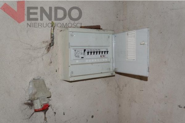 dzierżoniowski, Łagiewniki, OKAZJA- dom Łagiewniki, spokojna uliczka osiedlowa