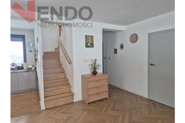 wrocławski, Sob&oacute;tka, Wyjątkowo położony nowy dom na wzg&oacute;rzu -przy lesie