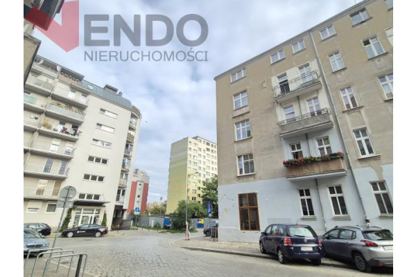 Wrocław, Kamienica/2 pok./osobna kuchnia/balkon/ul. SPIŻOWA